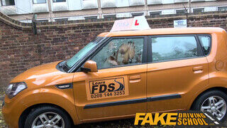 Fake Driving School - meg se kottyan a kettő cerka a csajnak