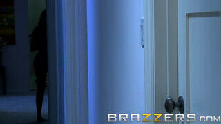 Brazzers - Lela Star a gyönyörű spanyol suna