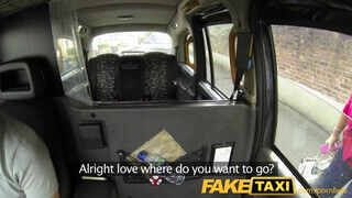 FakeTaxi - néger milf kisasszony hatalmas kárót szeretne