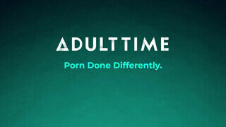 ADULT TIME - Blake Blossom punciját a nővérke nyalja