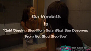 My Pervy Family - Gia Vendetti a izgató vékony milf