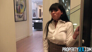 PropertySex - Aryana Amatista a hatalmas didkós latin