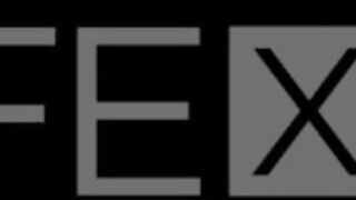 HotwifeXXX - bögyös házastárs öklendezik a hatalmas fekete faszban