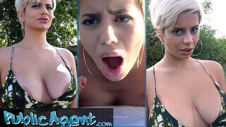 Public Agent - Hatalmas cicis latina milf