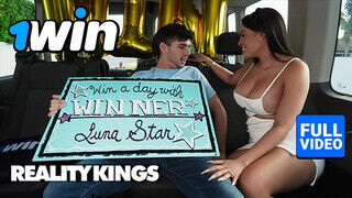 REALITYKINGS - Luna Star a nagy keblű milf